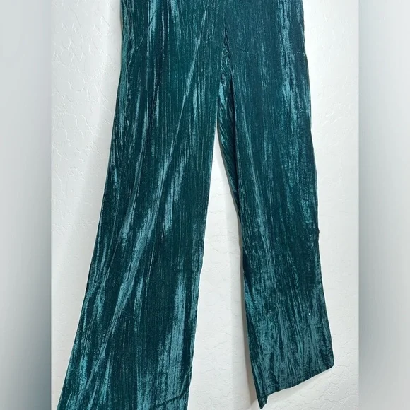 Lulus - Happiest Holiday Emerald Green Crushed Velvet Wide-Leg Pants - Picture 6 of 8